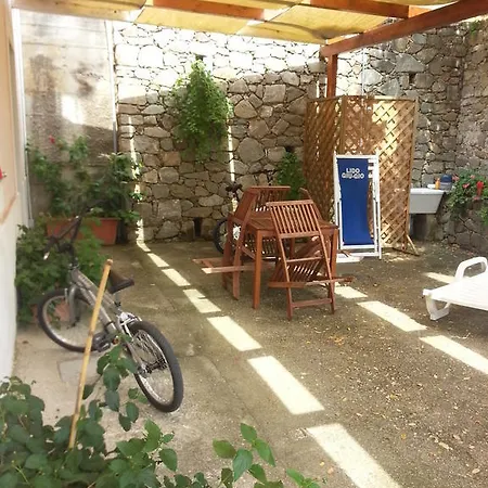 ベッド・アンド・ブレックファスト Mazzarella 3*